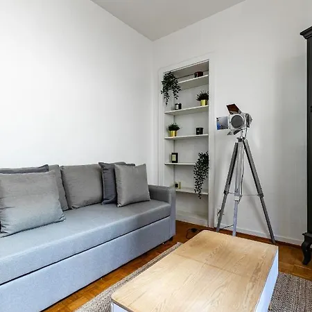 Petit Arc En Ciel Apartment