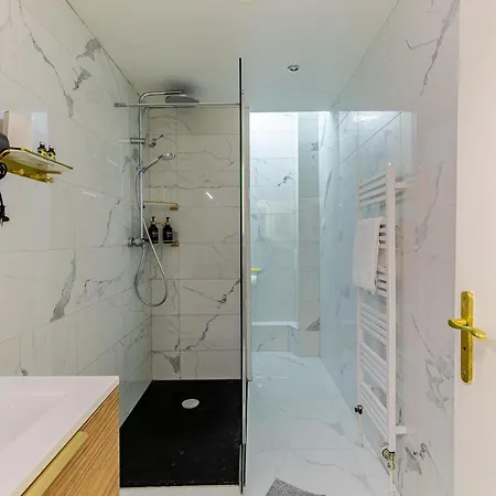 Apartament Petit Arc En Ciel