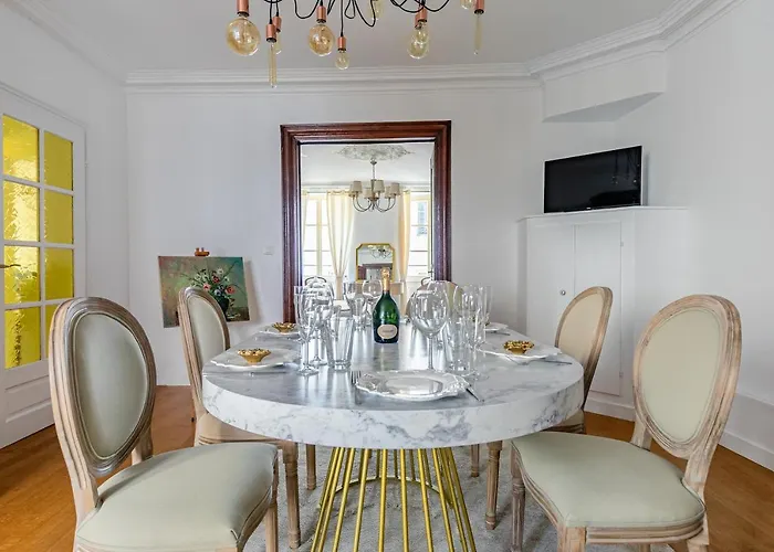 Apartament Petit Arc En Ciel