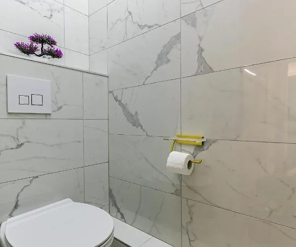 Petit Arc En Ciel * Strasburg