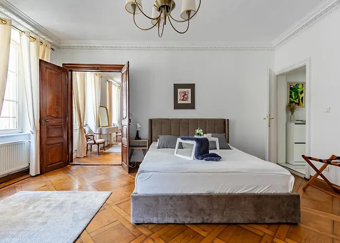 Apartament Petit Arc En Ciel *